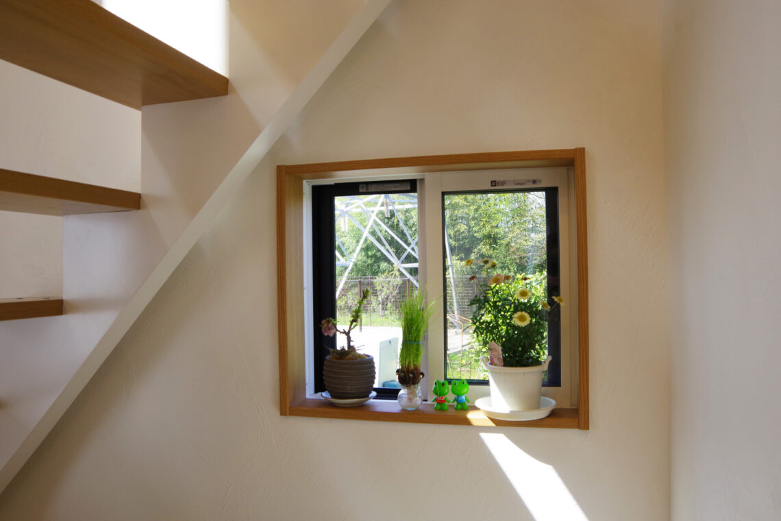 二世帯住宅！暮らしを楽しむ♪ほどよく繋がる平屋×二階建てのお家