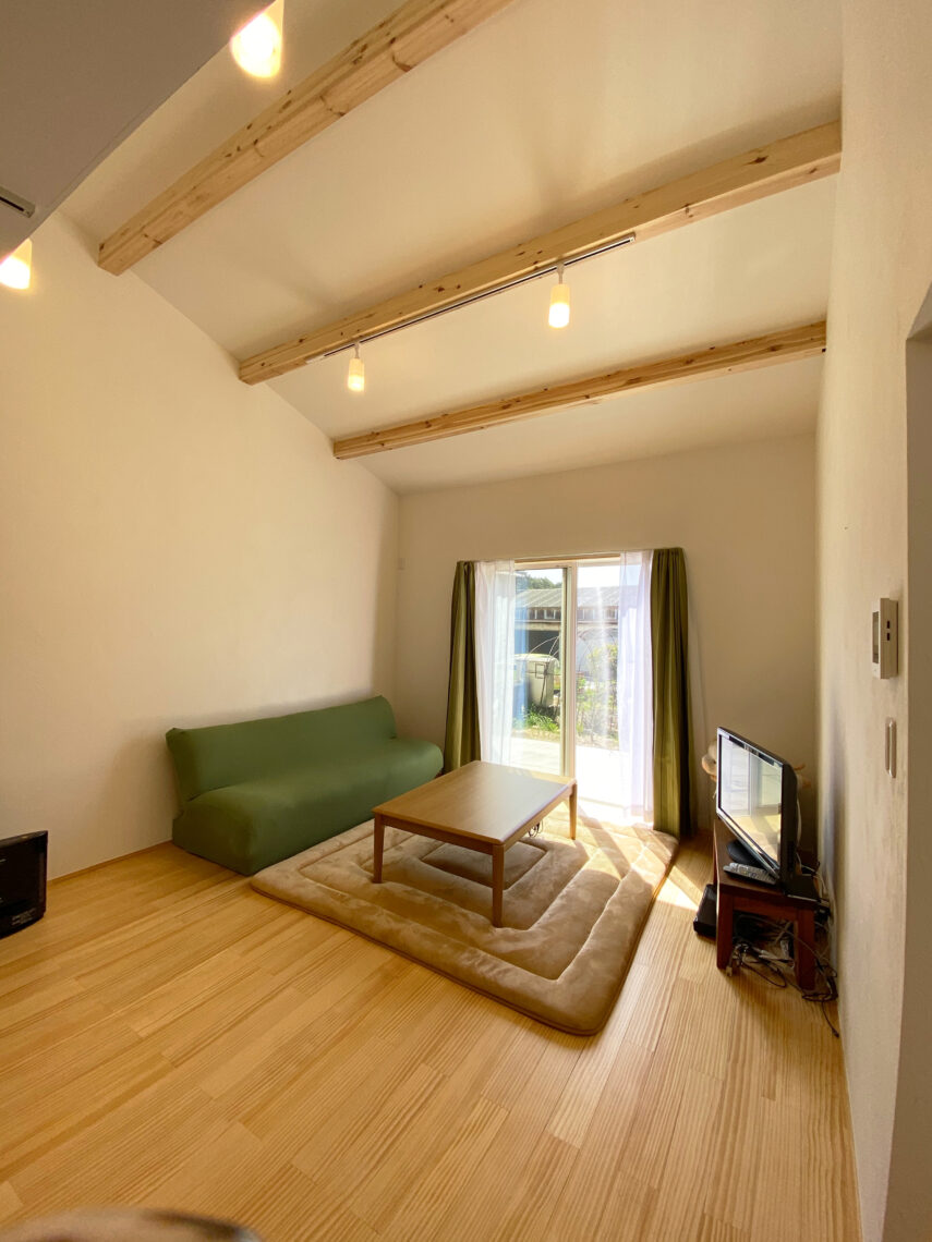 二世帯住宅！暮らしを楽しむ♪ほどよく繋がる平屋×二階建てのお家