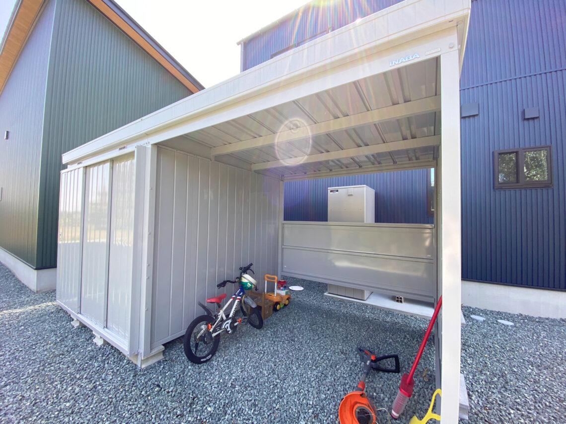 二世帯住宅！暮らしを楽しむ♪ほどよく繋がる平屋×二階建てのお家