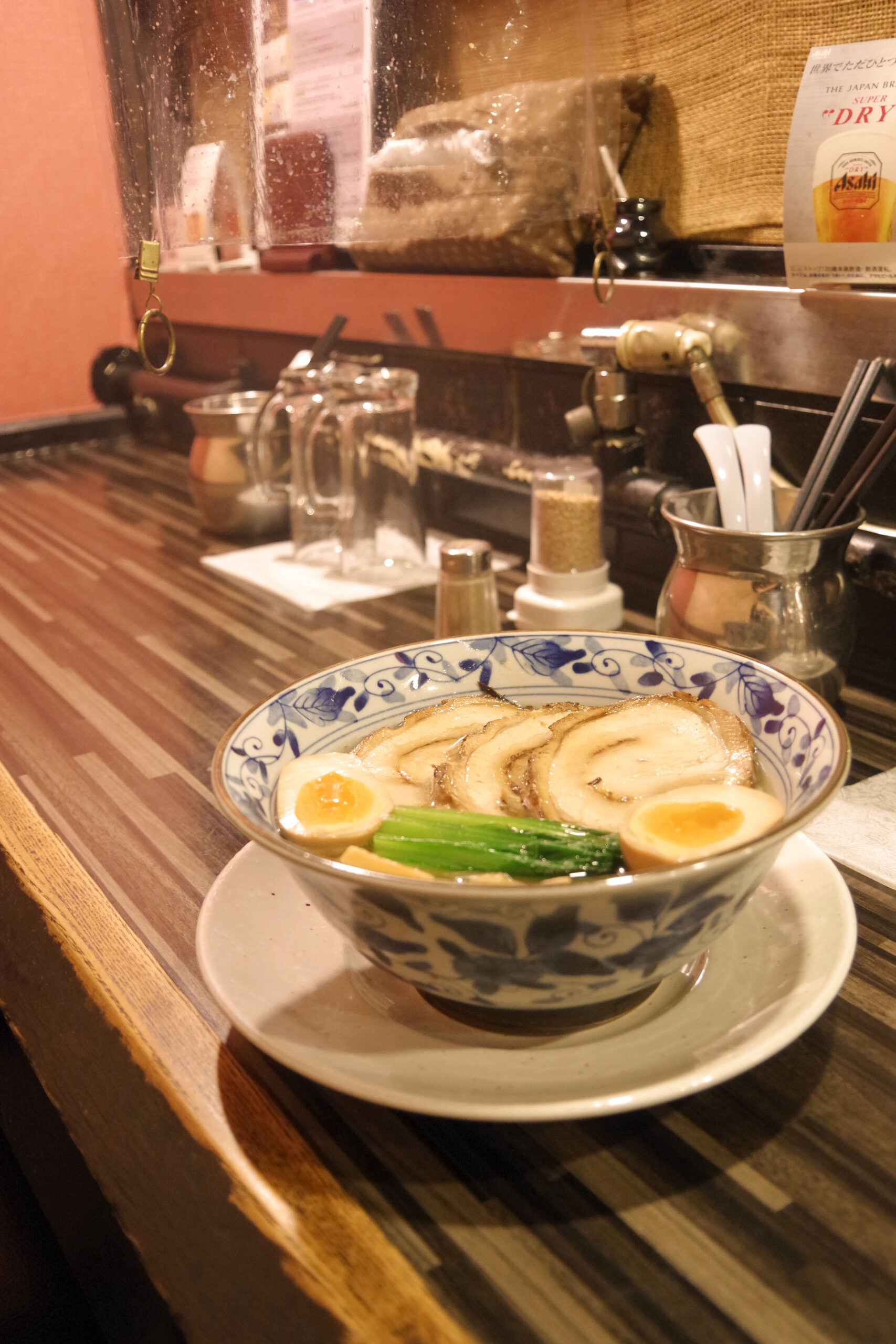 美味しいのは当たり前！こだわりの塩スープが自慢【博多もつ鍋 おくゑ】