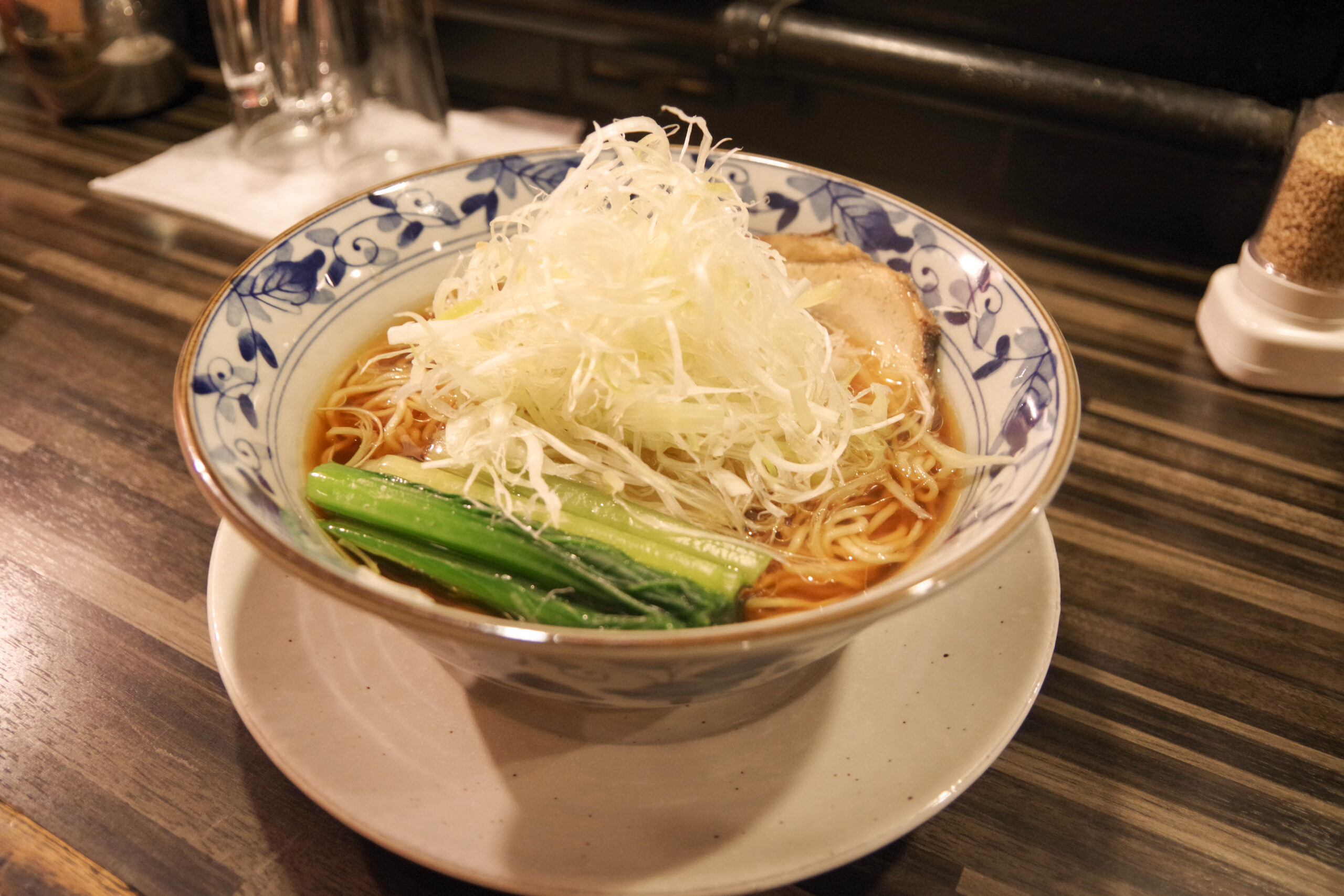 美味しいのは当たり前！こだわりの塩スープが自慢【博多もつ鍋 おくゑ】