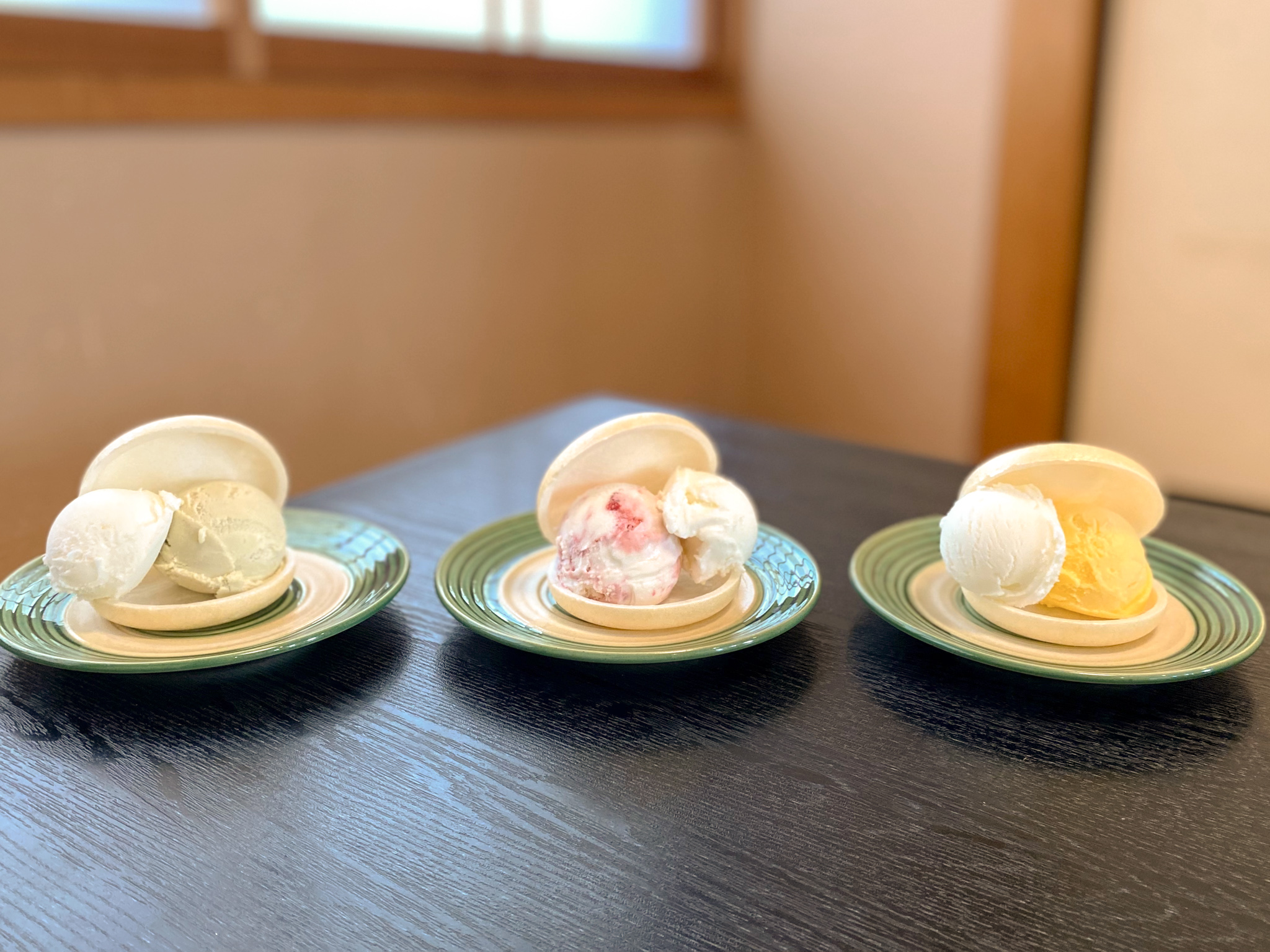 旬の食材と揚げたての天ぷらがこだわり【天ぷら さか本】