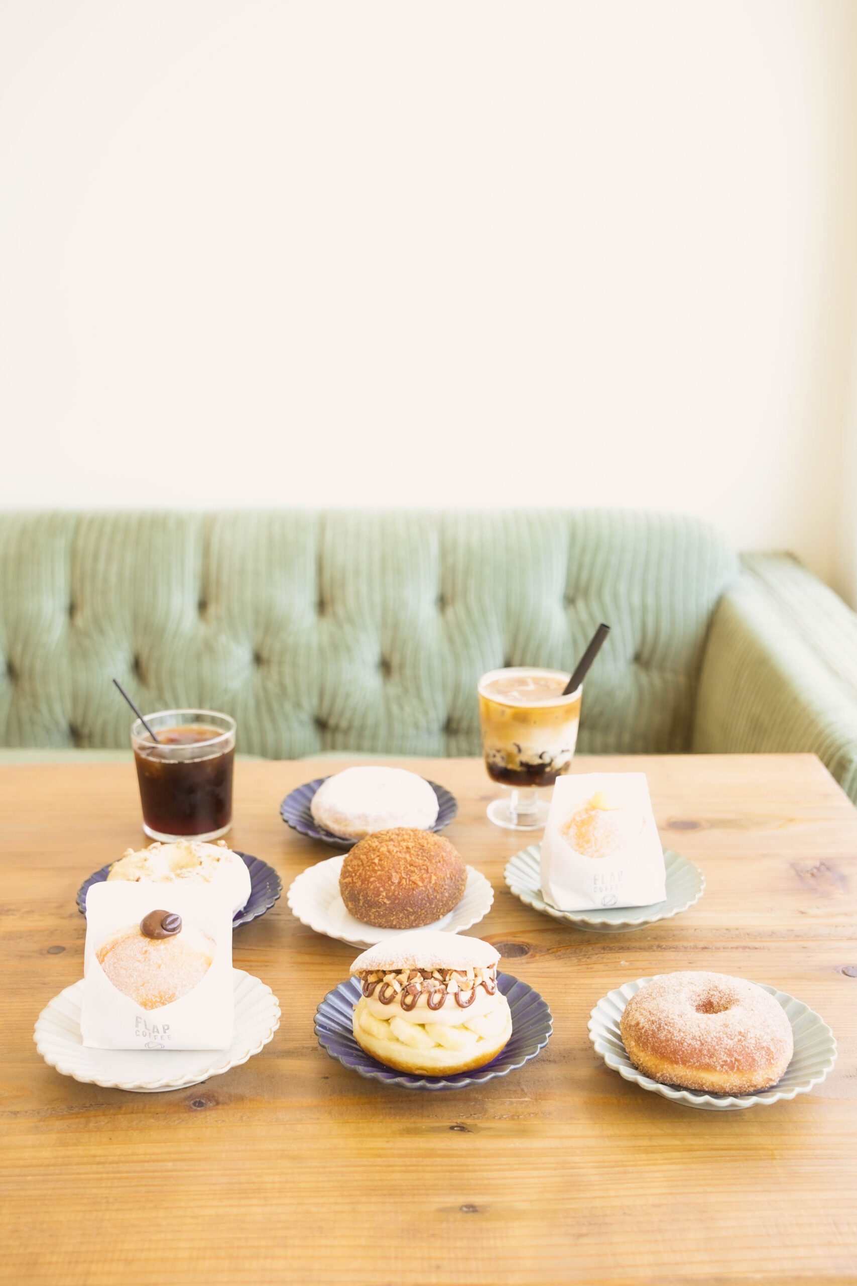 三重で大人気のドーナツ＆コーヒーのカフェ FLAP COFFEE（フラップコーヒー）
