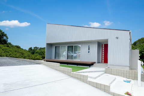 ウッドデッキが最高!和室×収納×ロフトこだわりが詰まった平屋