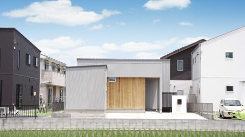 伊勢市「 無垢材を活かした家事ラク動線の平屋」
