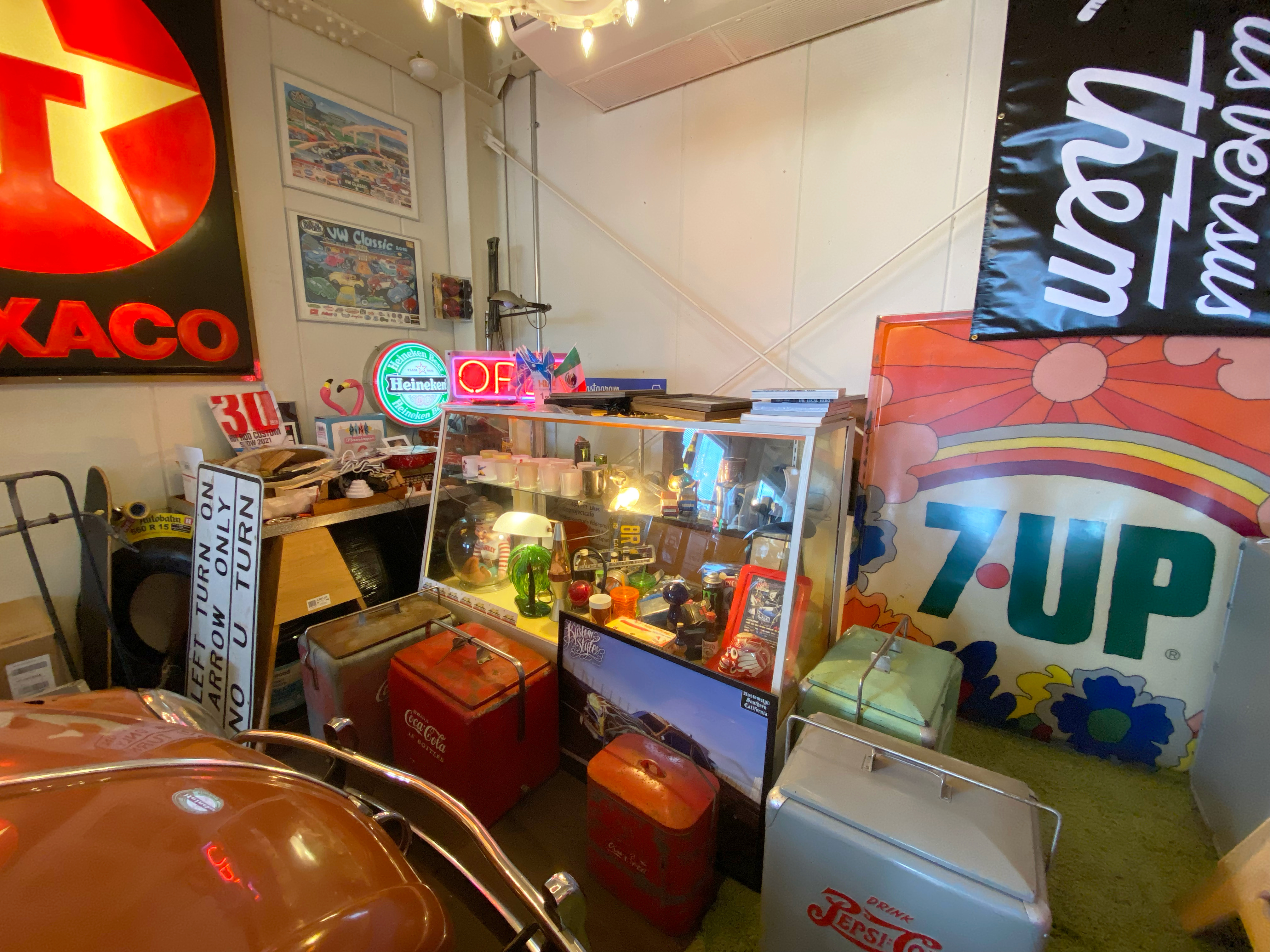 夢いっぱいの秘密基地アメリカンDiner「SIDE PROJECT CAFE」