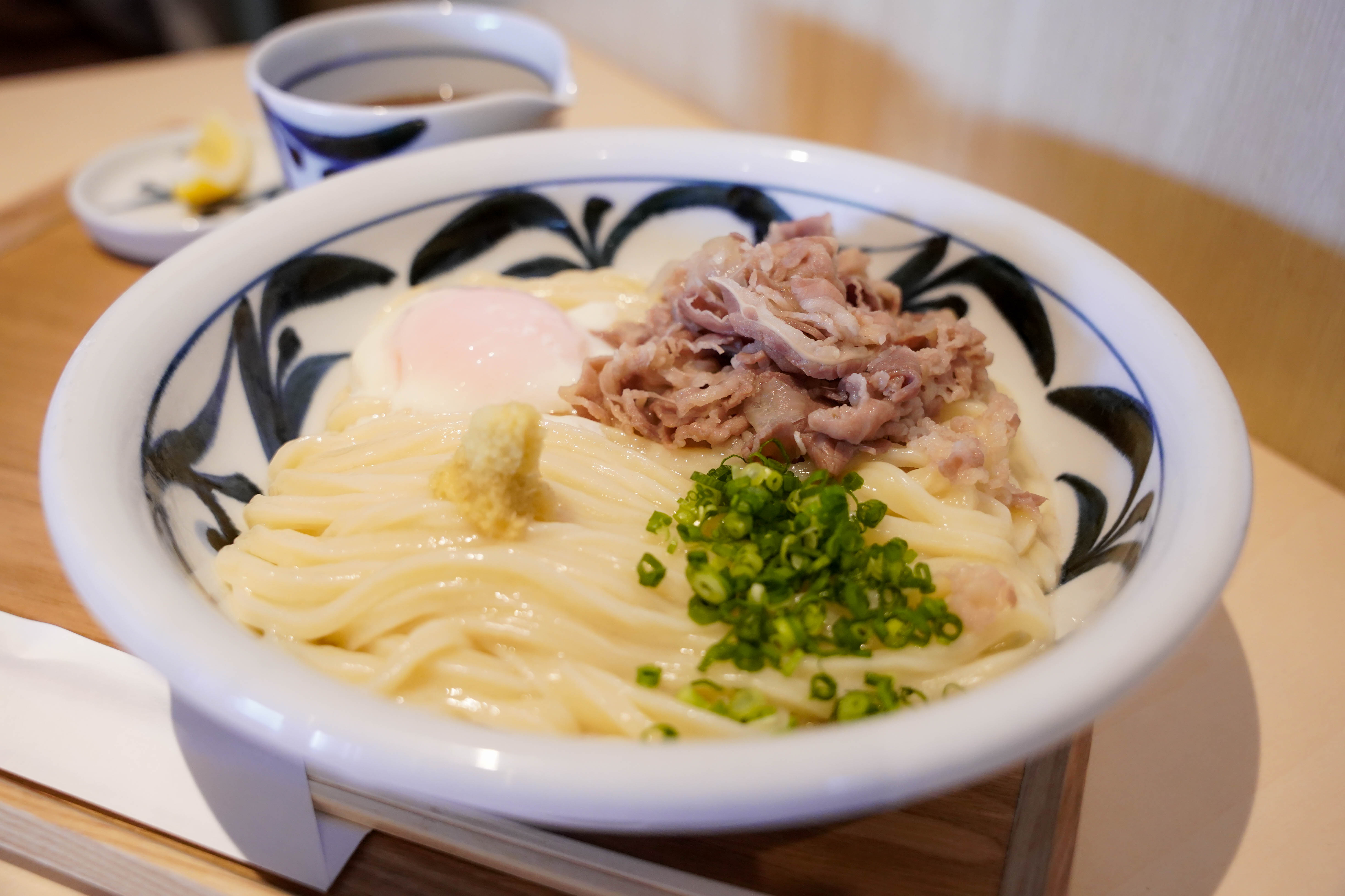 ミシュランプレート獲得の讃岐うどん「みやの家」
