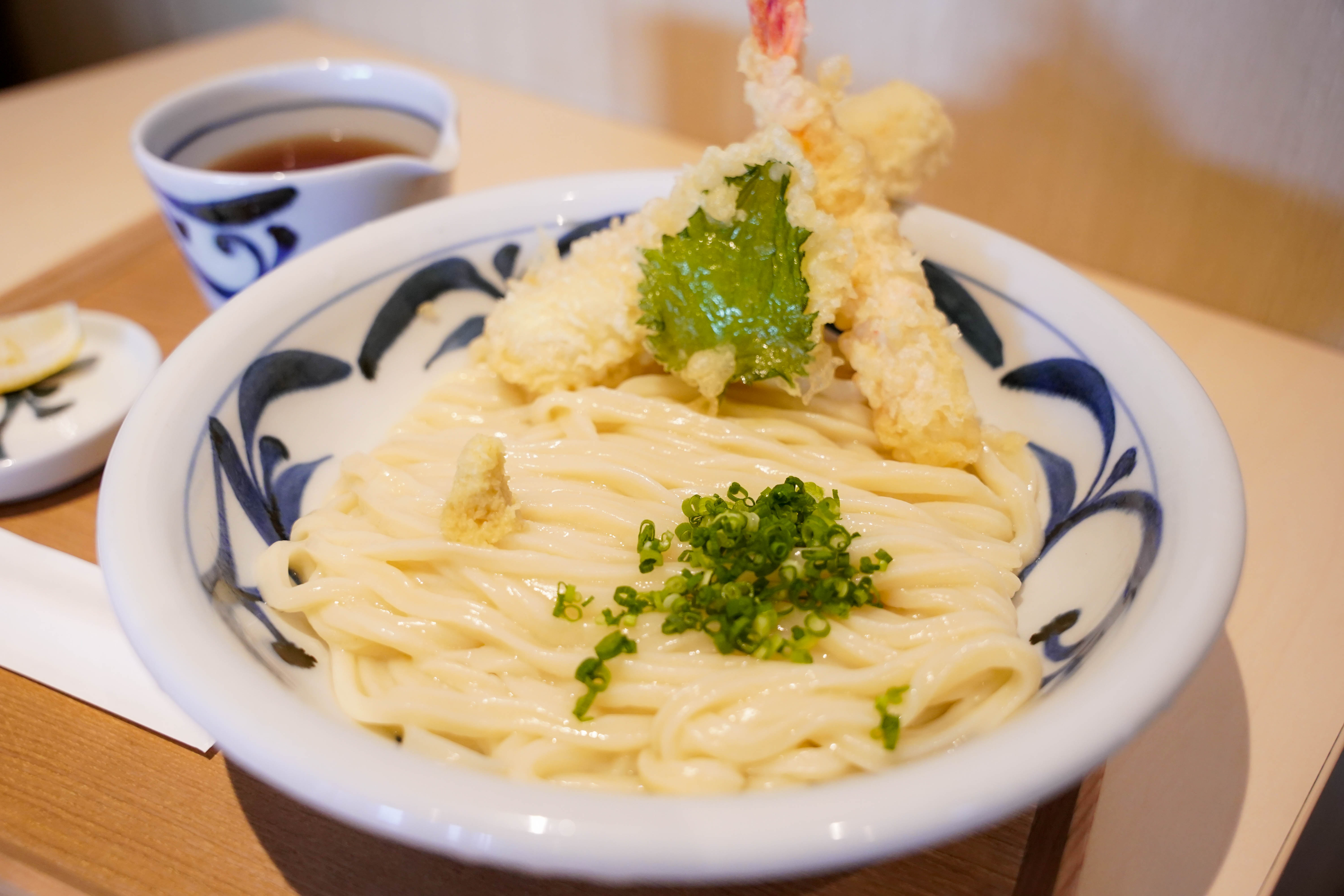 ミシュランプレート獲得の讃岐うどん「みやの家」
