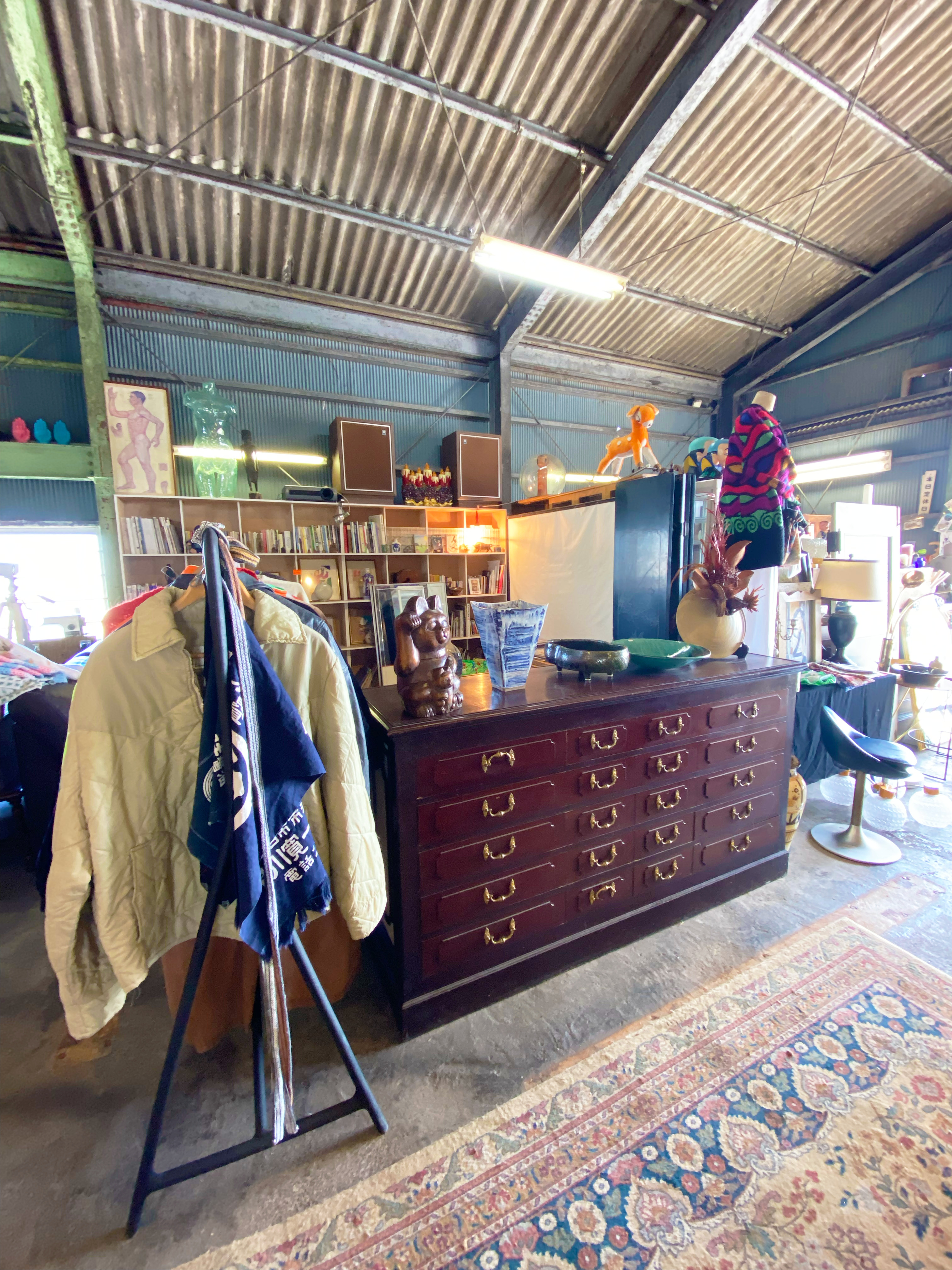 一歩踏み入れたら世界が変わる暮らしの道具店「and bull」