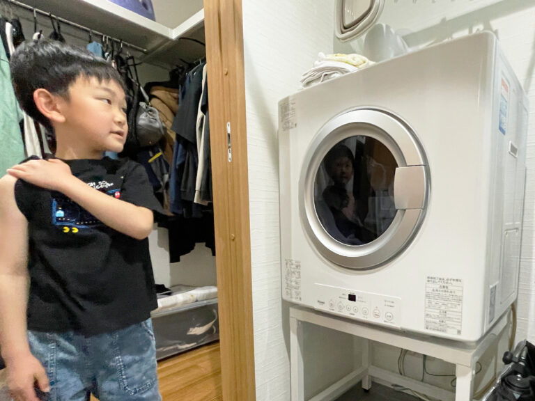 暮らしに重点を置いたナチュラルモダンな平屋