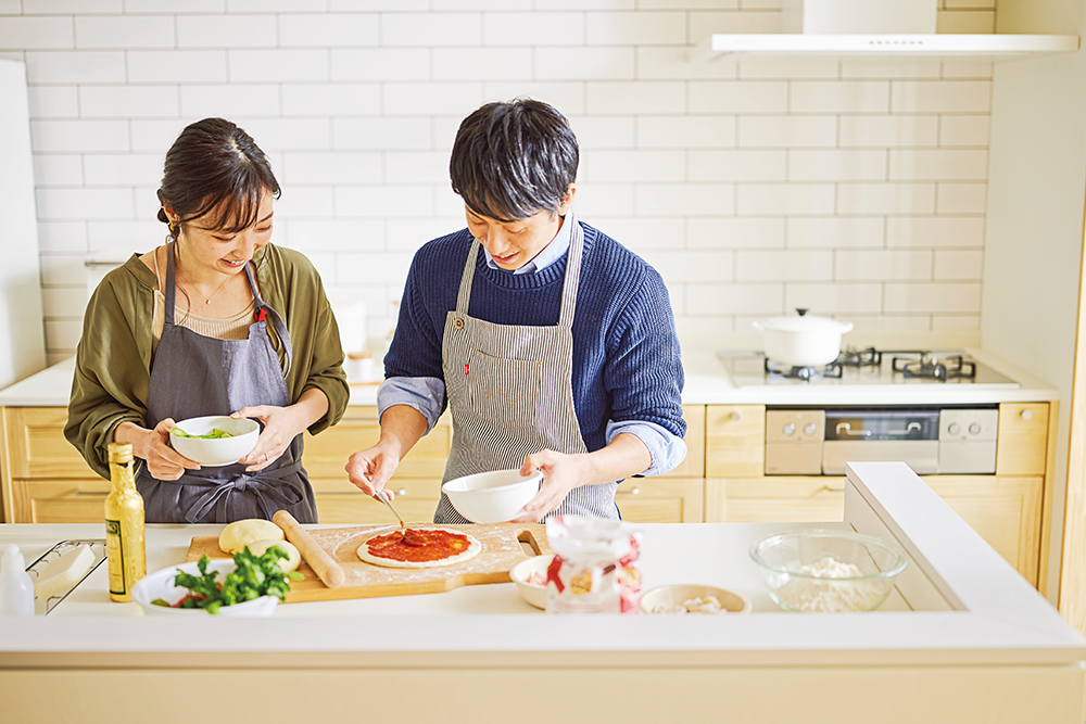 真ん中リビングで家族がつながる平屋