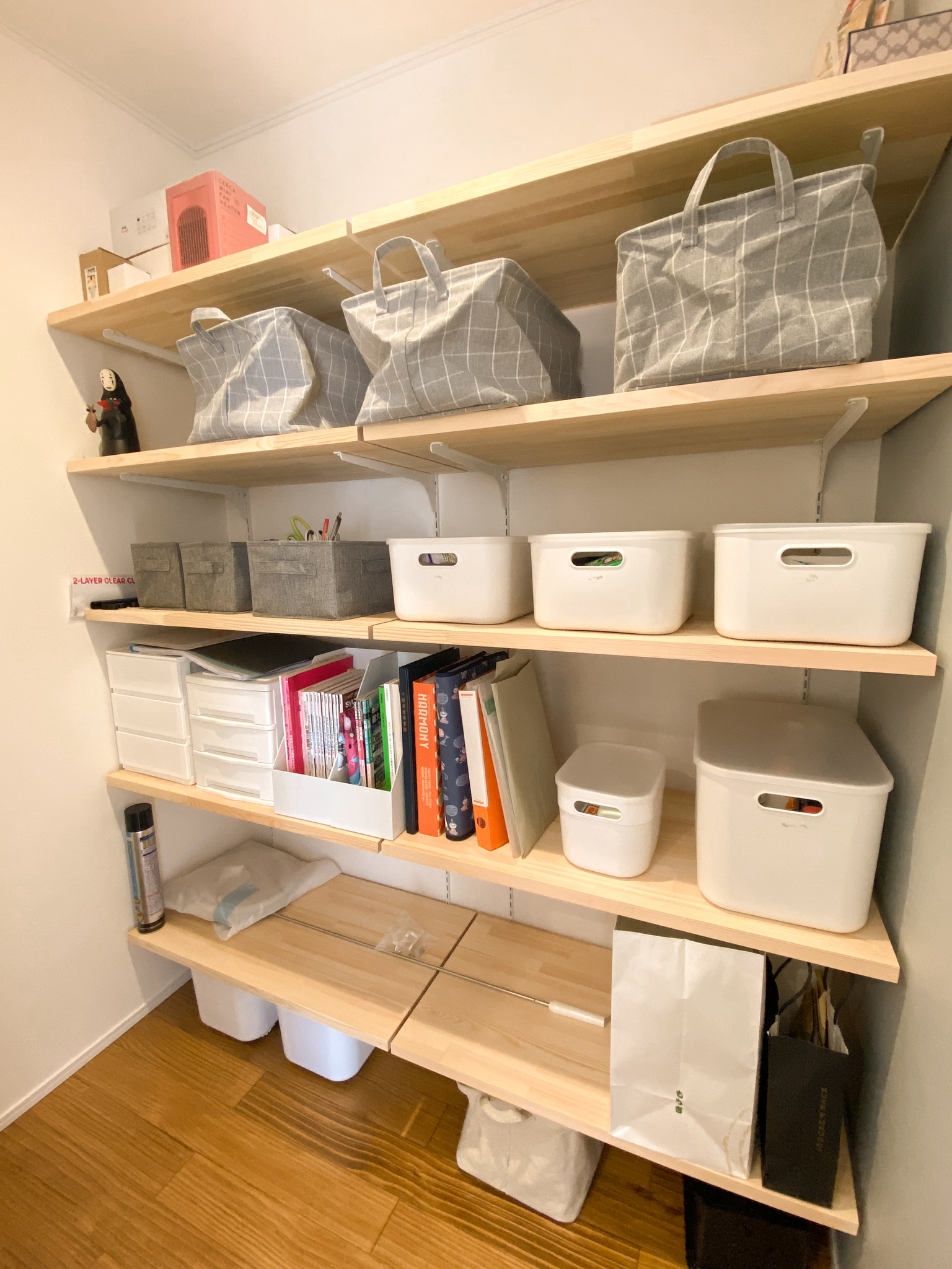 ナチュラルスタイルな三角屋根の平屋