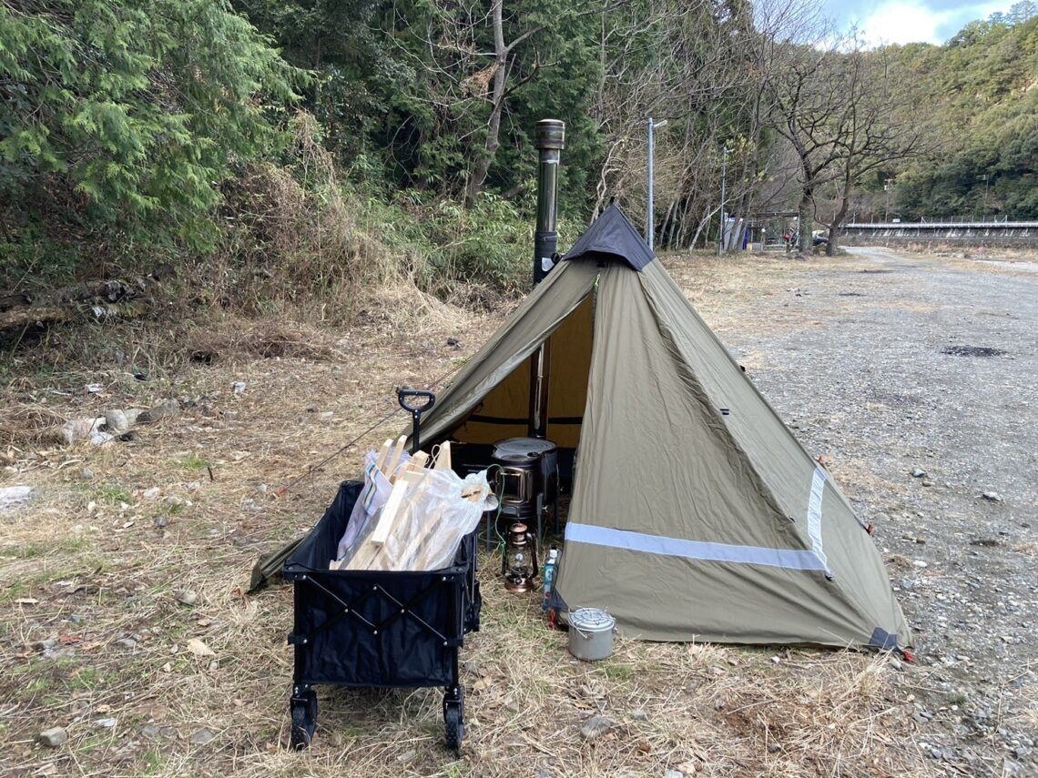趣味はキャンプ。虫が苦手なので冬限定ですが、温泉が近いキャンプ地を巡っています。疲れた身体をお風呂で癒す時間が至福です。
