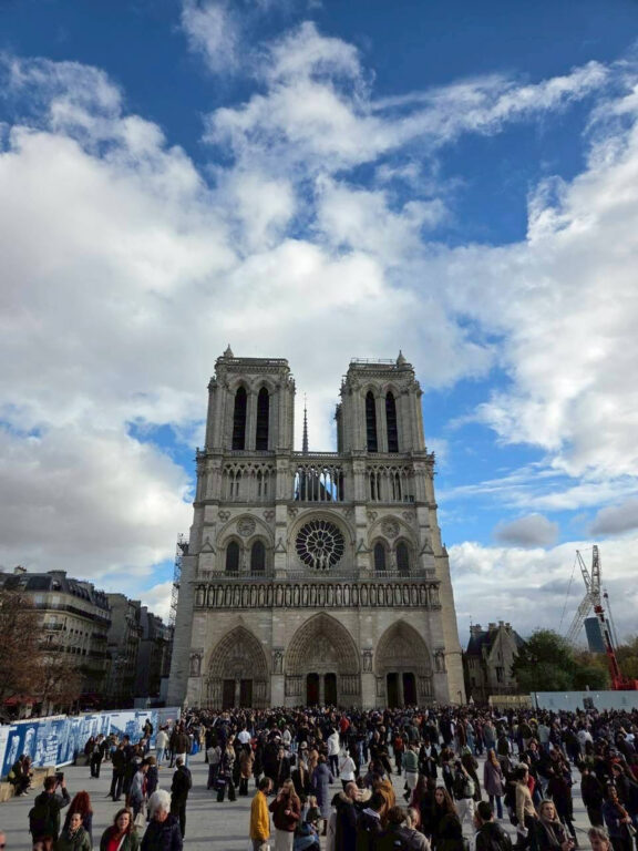 フランス旅行記③｜再建へ向かうノートルダム大聖堂